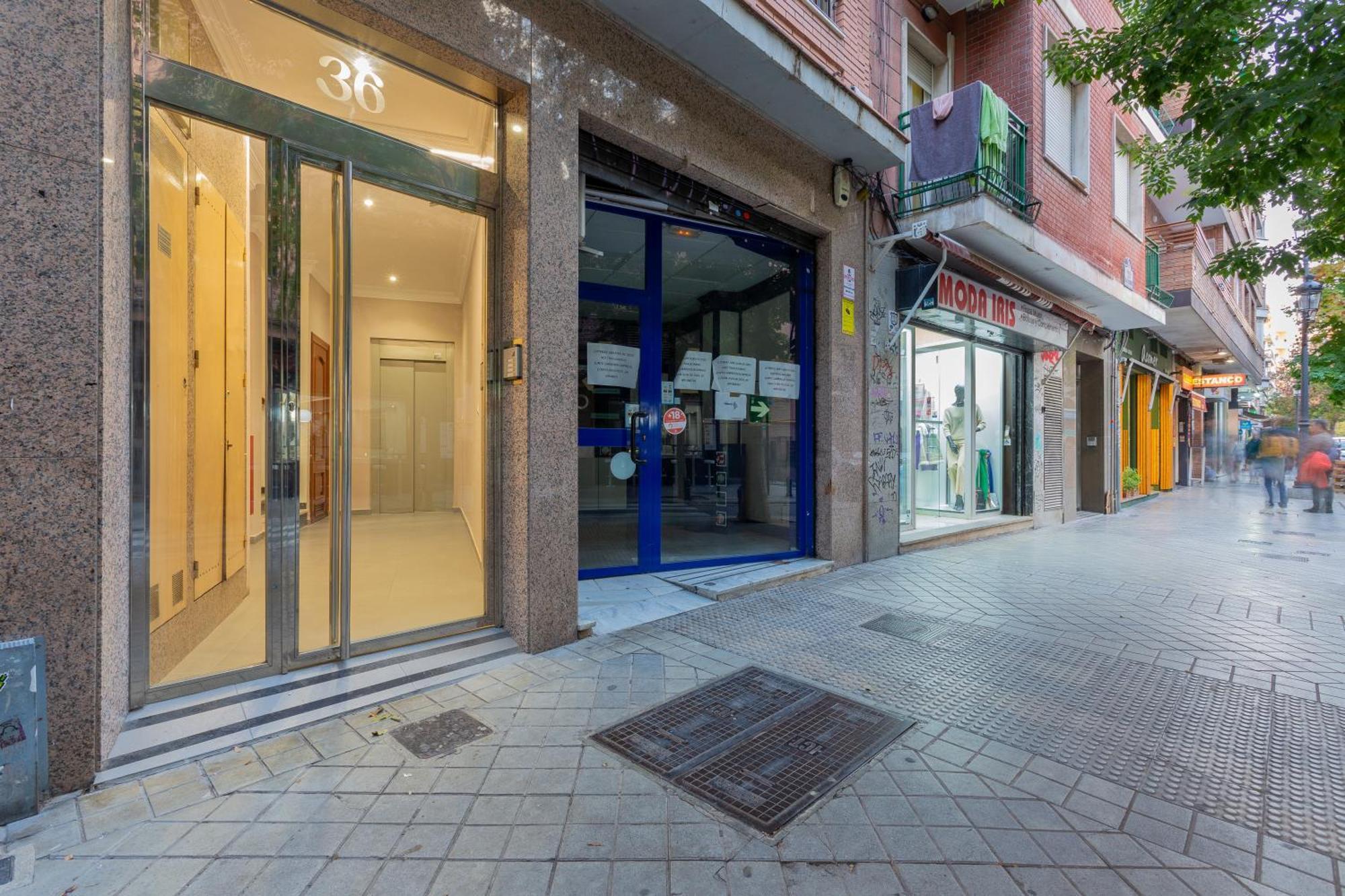 Centro De Granada, Cerca De La Catedral — Photos 1